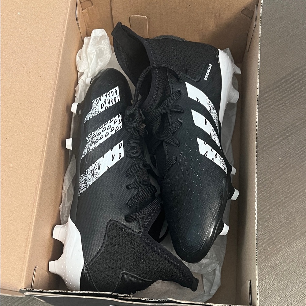 adidas soccer shoe . New . Size us 1